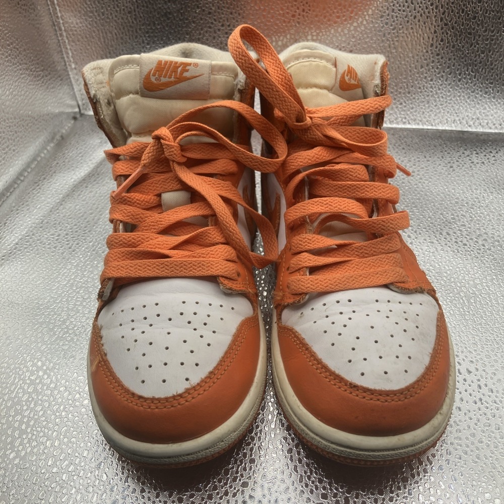 Size 1.5 Y - Jordan Boys' 1 Retro High OG Starfish W